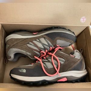(NEW) North Face Women’s Storm Fastpack WP Shoes, Size Women’s 8.5= $75